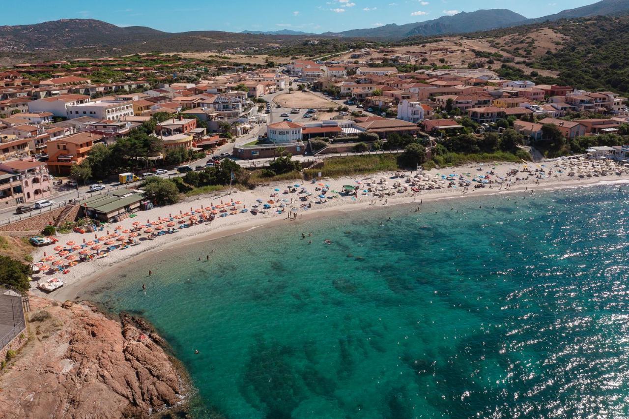Rocce Rosse Sardinia Aparthotel Isola Rossa Esterno foto