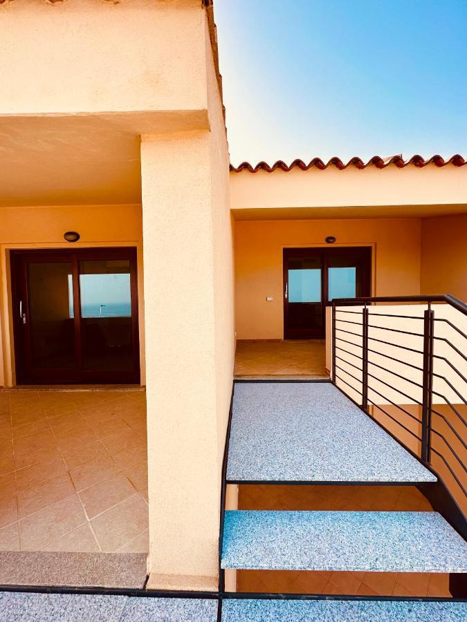 Rocce Rosse Sardinia Aparthotel Isola Rossa Esterno foto